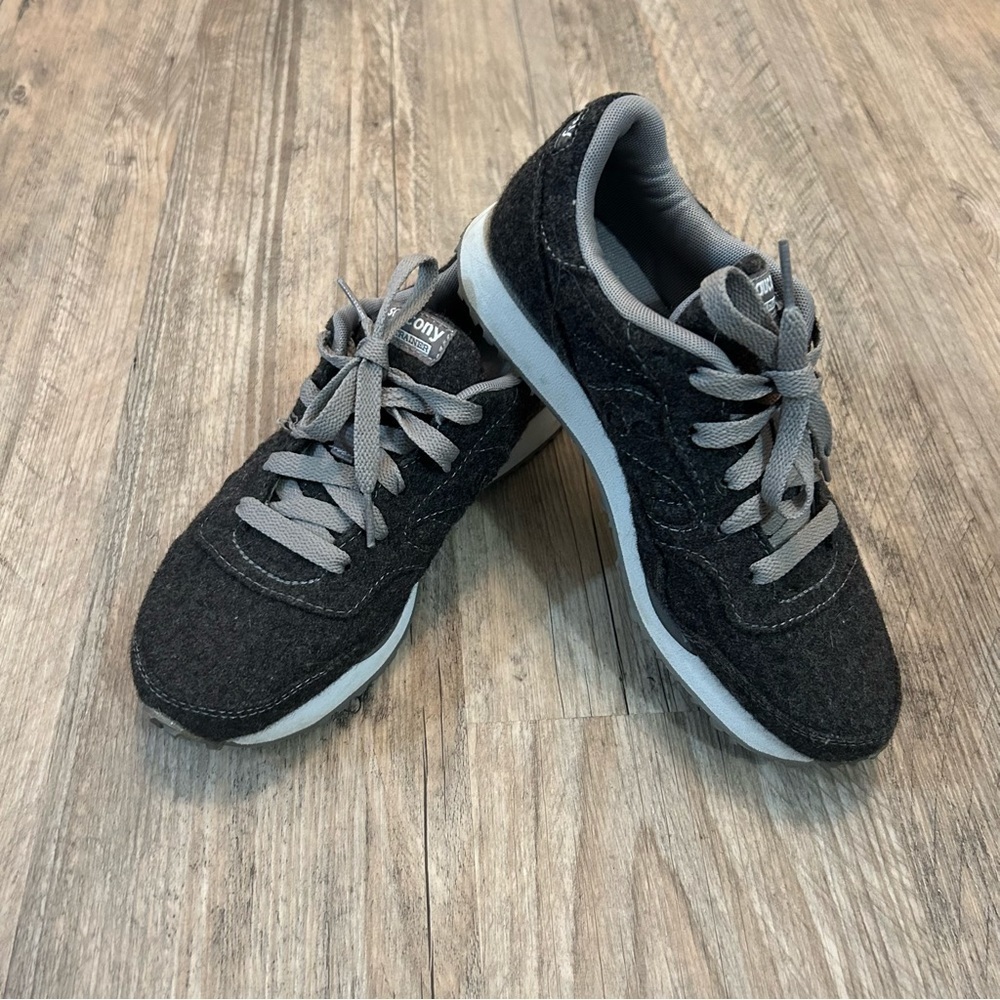 Women's Shoes Madewell & Saucony Dxn Trainer Sneakers In Grey Flannel Size US 6